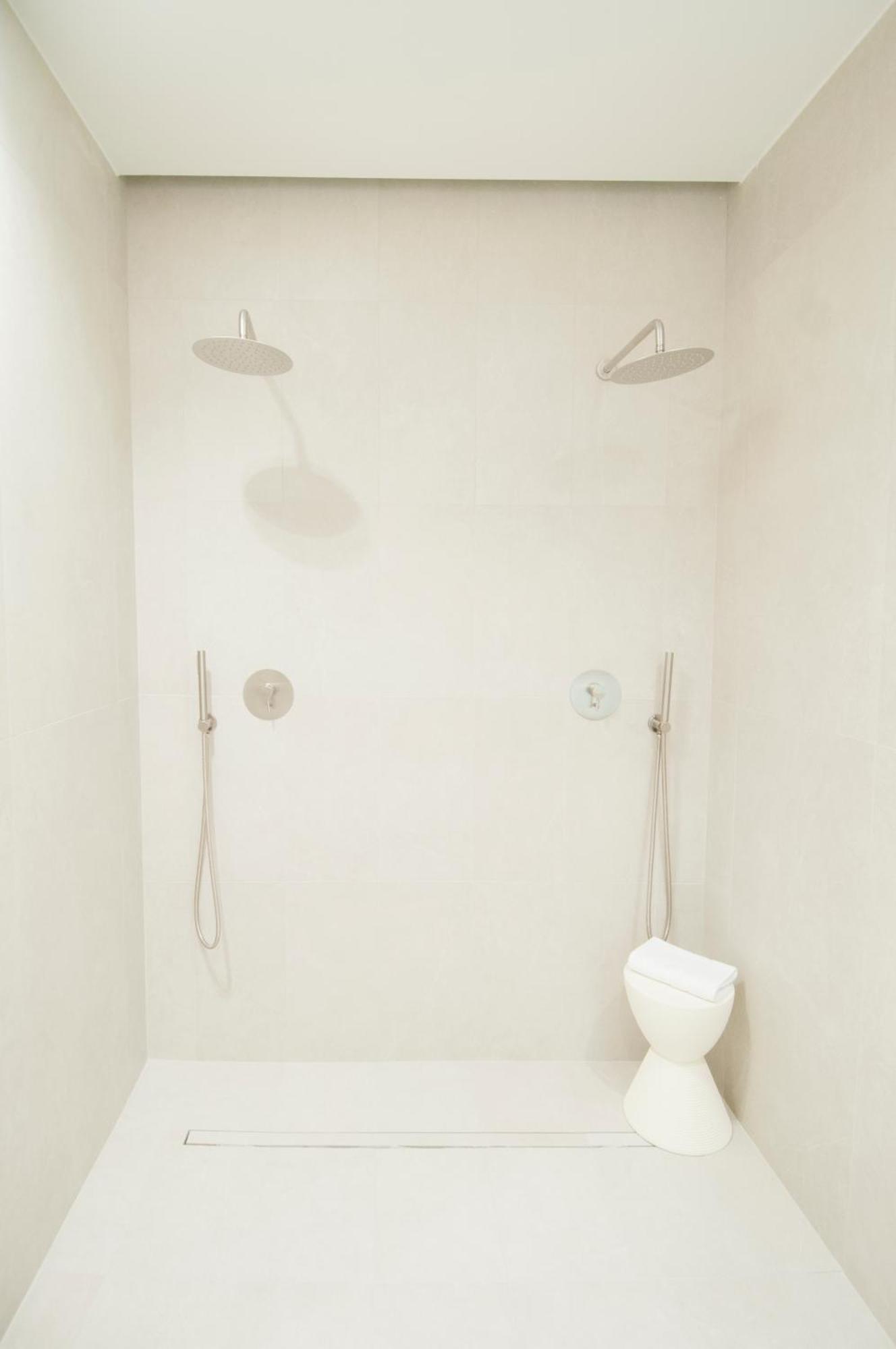 Zefiro - Saffi Design Apartments - Ambrogiohost Bologna Bagian luar foto